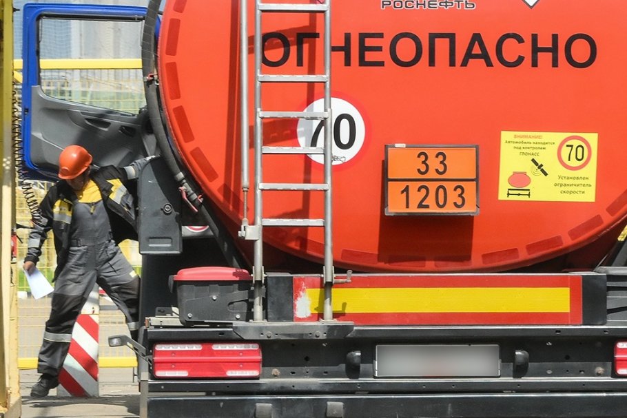 Das Ministerium für Energie schließt Vereinbarungen mit Ölproduzenten. Wird dies den Anstieg der Benzinpreise eindämmen?